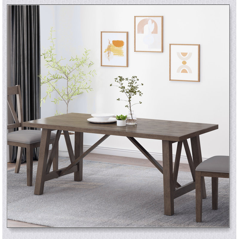 Table à manger, Brun antique