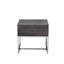 Table de bout durable et élégante pour une décoration intérieure polyvalente