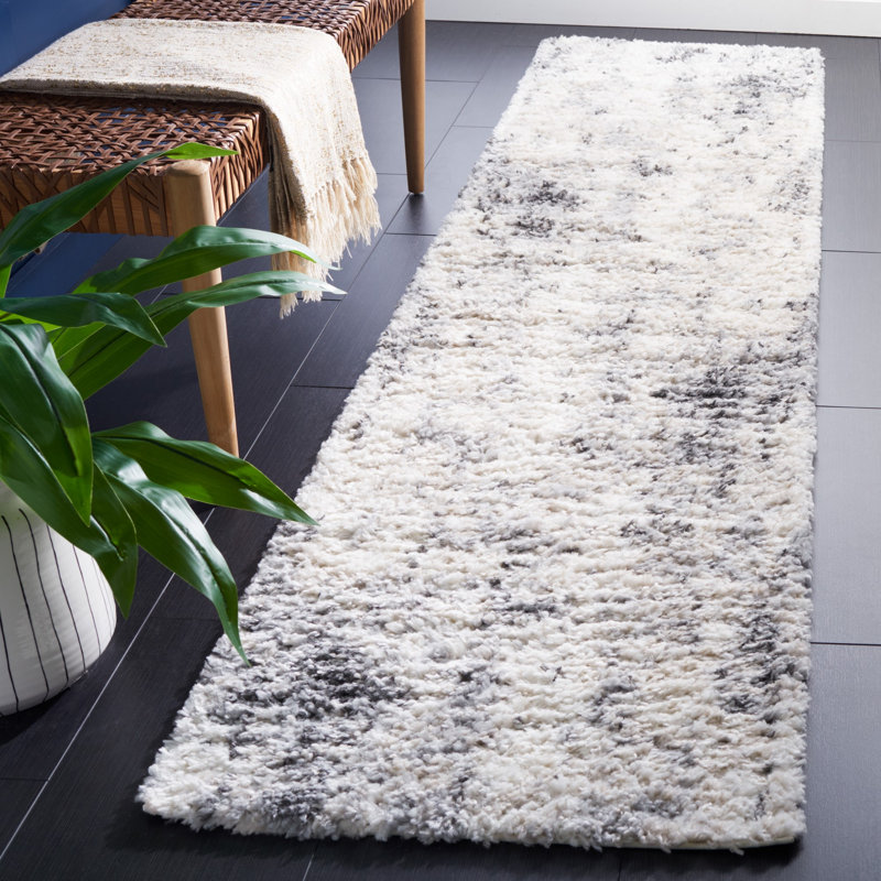 Tapis gris / ivoire à motif abstrait Mena, Tapis de couloir 2 pi 2 po x 9 pi