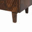 Armoire d'appoint rustique en bois de manguier avec conception cannelée, tablette réglable et finition miel pour un rangement et une présentation polyvalents