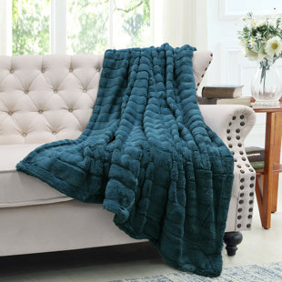  Vera Wang - Throw Blanket, Ultra Soft Chenille Home Decor,  Luxury Bedding for Bed or Couch (Large Cable Knit Charcoal Grey, 50 x 70)  : Home & Kitchen