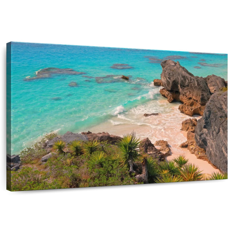 Bermuda Cove Avajane, 26" H x 39" W