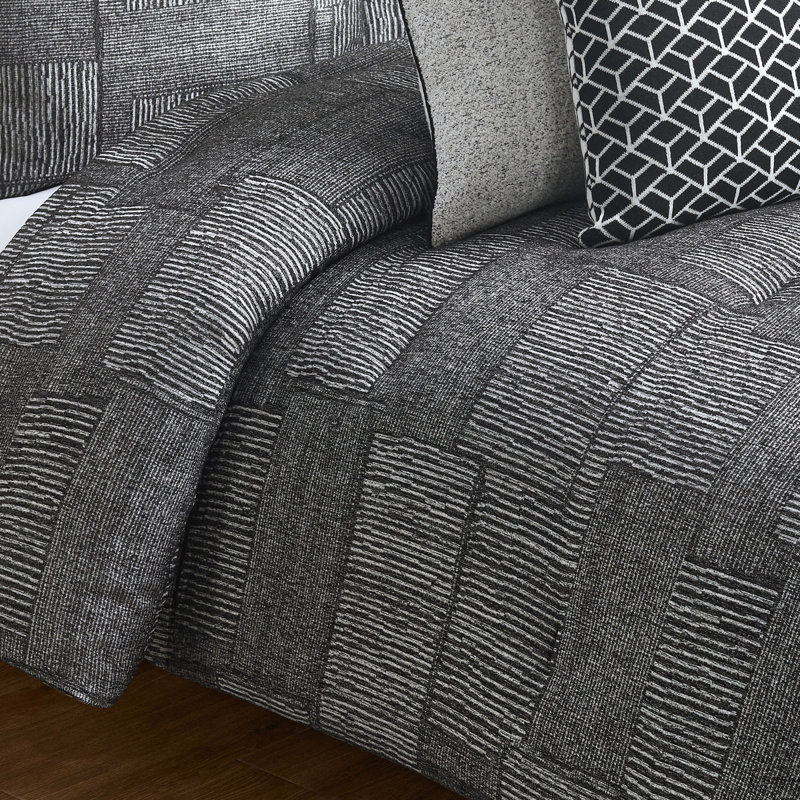 Halifax 3pc Comforter Set, Queen Comforter + 2 Shams