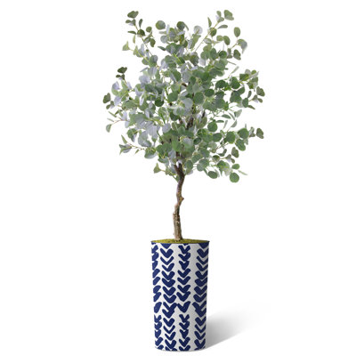 Arbre artificiel dans un pot de fleurs moderne, faux arbre en soie d'eucalyptus (décoration en pot et arbre)