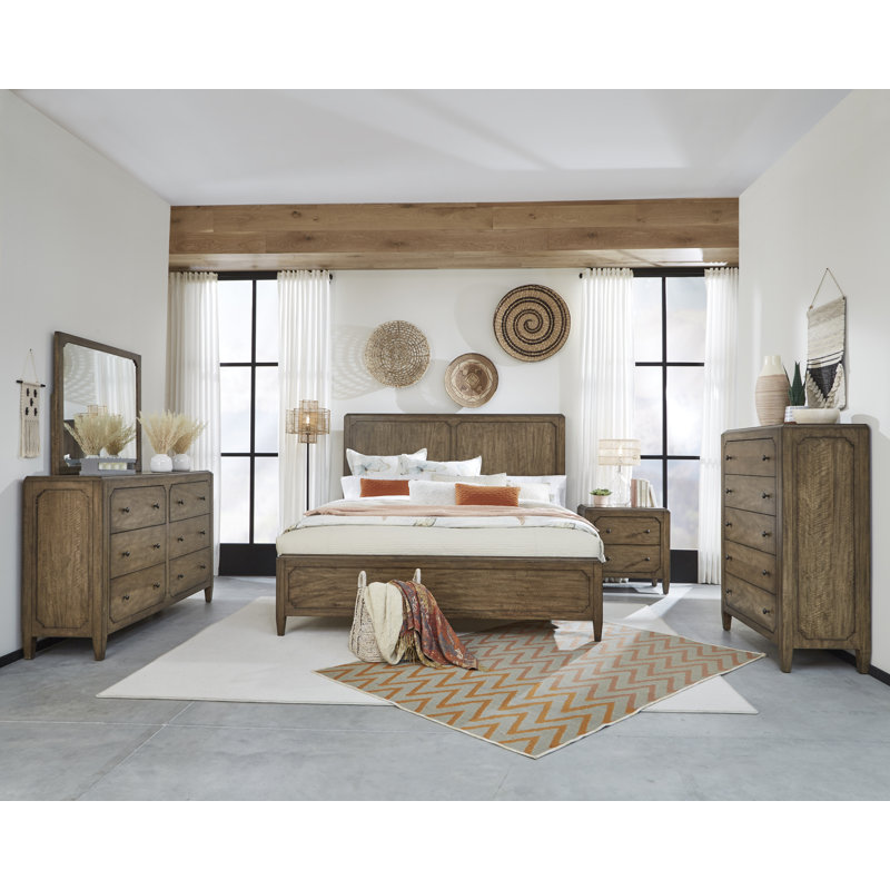 Hollis Brown Queen Transitional Wood Panel Bed