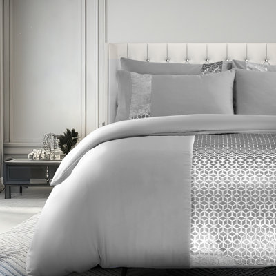 Polyester Geometric Duvet Cover Set with Pillowcases