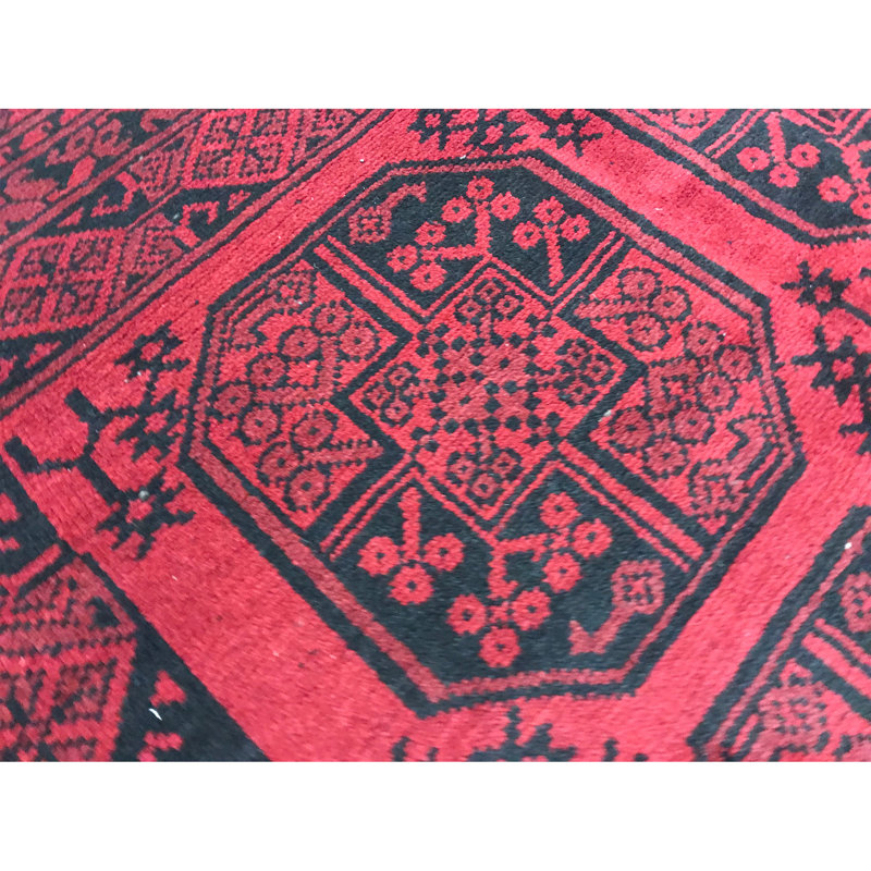 Tapis rouge noué à la main de haute qualité