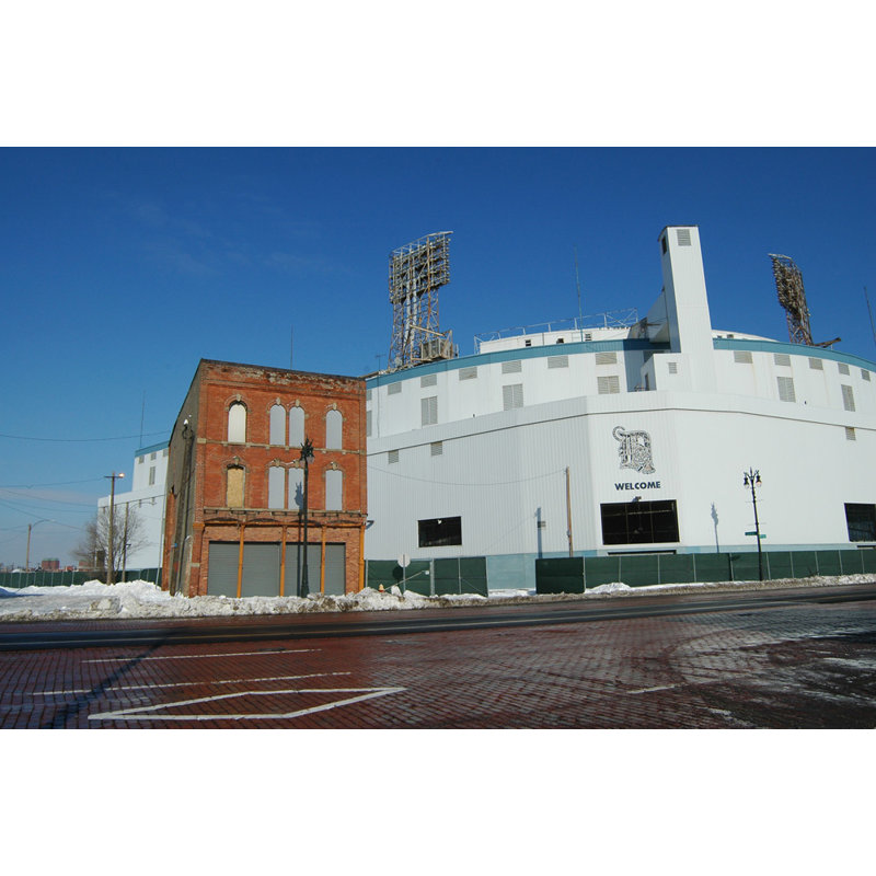 Old Tiger Stadium, H 16 po x l 24 po