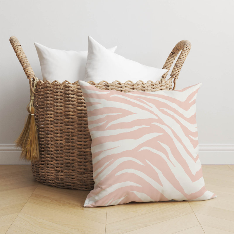 Coussin Zebra, H 16 po x l 16 po, Rose
