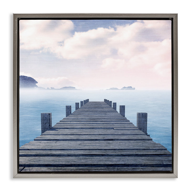 «Clouds over Sea Dock Floater» par Kim Allen, Cadre flottant gris lustré, H 25 po x l 25 po