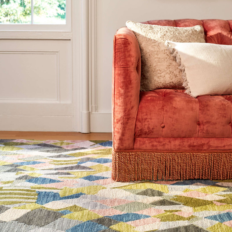 Deer Leap Coral Hand Hooked Wool Rug, Rectangle 5' x 8'
