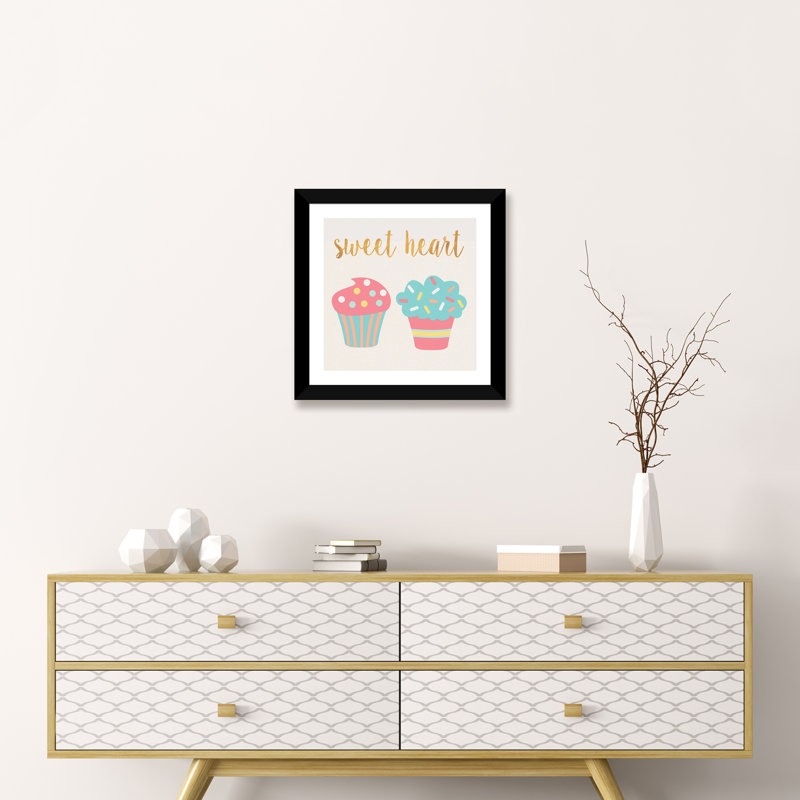 Cupcakes II - impression d'art graphique, Papier encadré noir, Blanc, H 16 po x l 16 po x p 1 po