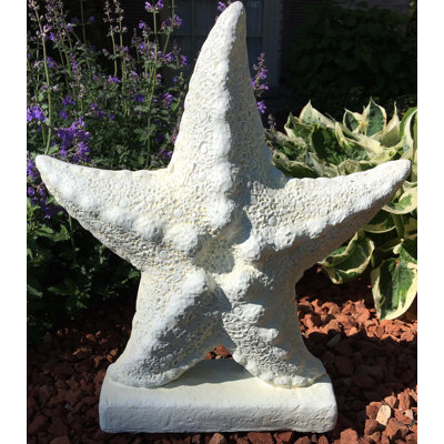 Oakes Animals UV Resistant Plastic Garden Statue