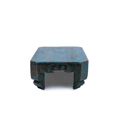 Table basse en bois massif