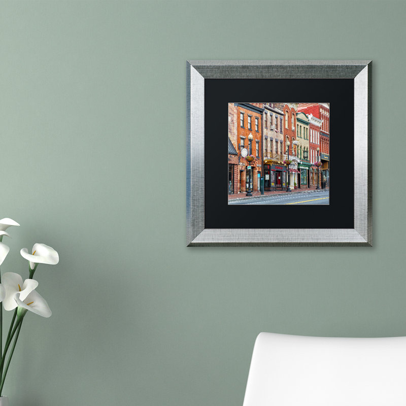 Reproduction de photo encadrée, "Georgetown Stores DC 2" par Caliel, H 16 po x l 16 po x P 0,5 po, Noir