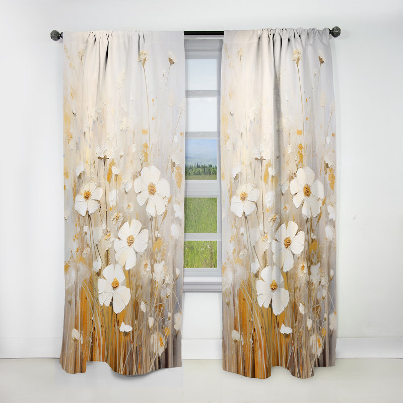 Kierstynn Beige Wildflowers Breeze V - Rideau Wildflowers - Velours obscurcissant - 1 panneau, L 52 po x L 63 po