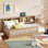 Lit simple en bois avec armoires de rangement et ports USB