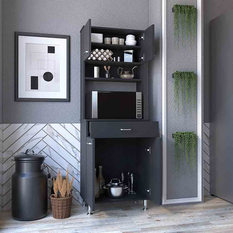 Armoire garde-manger H 67 po, quatre portes, un tiroir, trois tablettes internes, 2 tablettes de rangement externes, option de rangement pour micro-ondes, quatre pieds, noir
