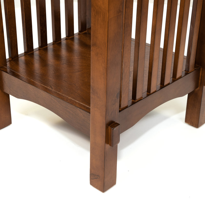 Table de bout avec rangement Oakcrest