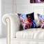 Femme regardant - Coussin imprimé abstrait-30061457-30061460