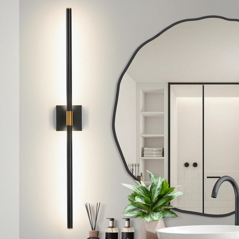 Barre d'éclairage de salle de bain à DEL à intensité variable de 48 po, rotative à 360 °, étanche à l'humidité , Noir / or