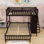 Lit simple superposé au dessus d'un lit double en bois avec tiroirs et tablettes-70556378
