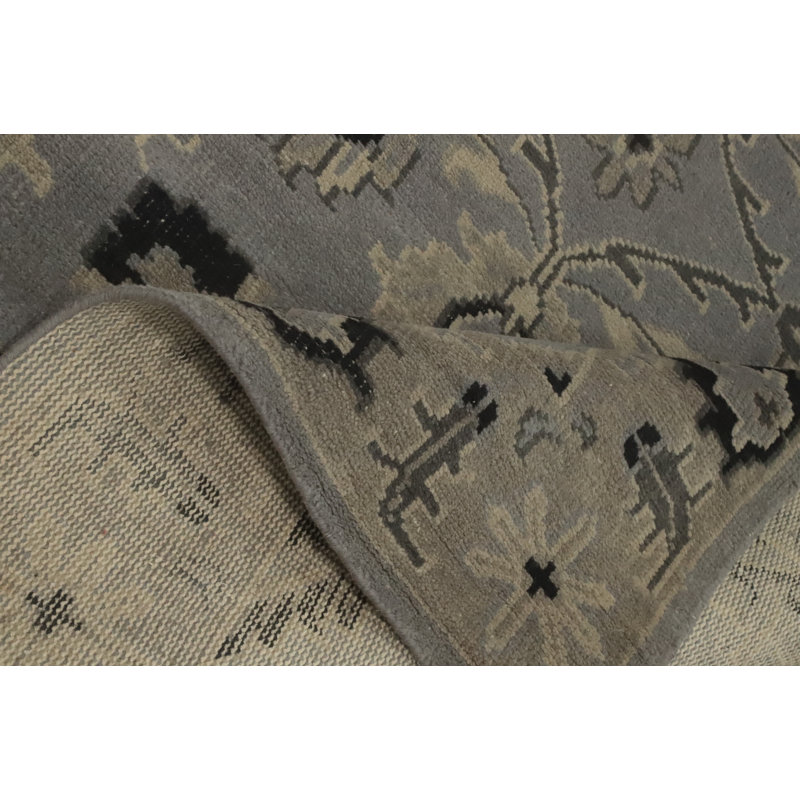 Tapis gris à motif floral Oushak 6 x 8