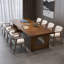 Table de conférence 94,49 po en bois massif brun de style industriel-462286645