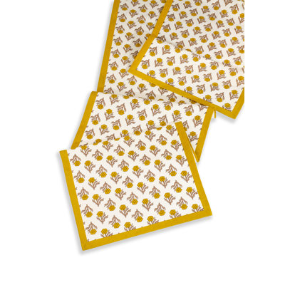 Chemin de table Golden