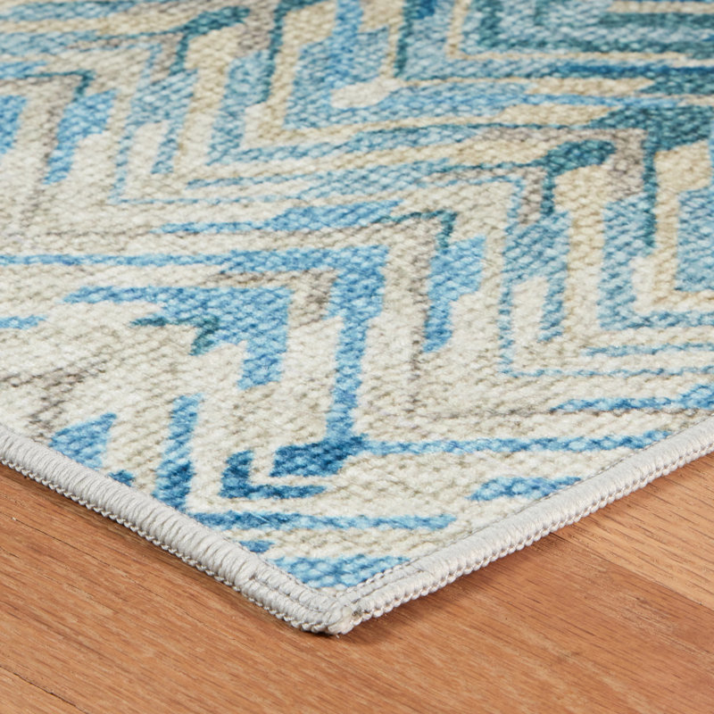 Seneca Machine Printed Polyester Chevron Area Rug in Blue/Gray, Rectangle 6' x 9'