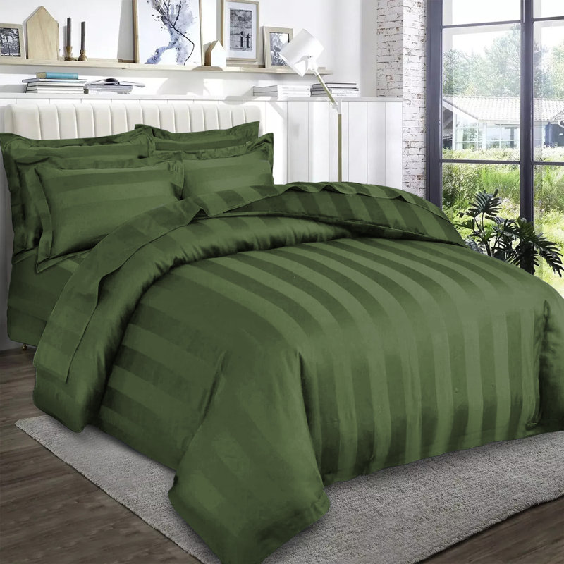 Renze Microfiber 250 TC Reversible Stripe Duvet Cover Set with Pillowcases, Olive