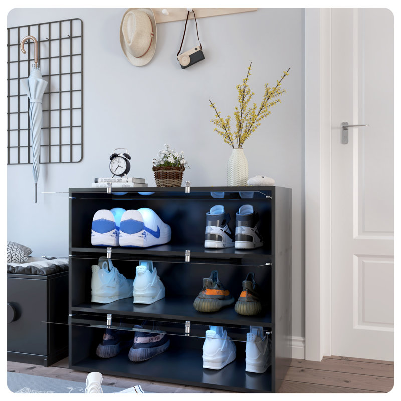 Boîte à chaussures, Noir