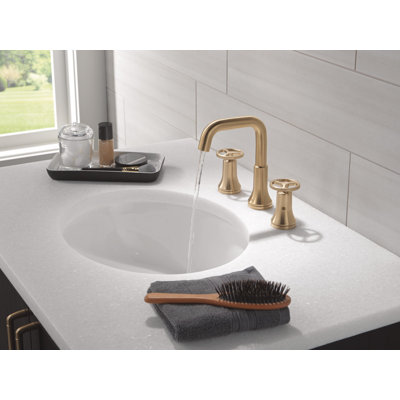 Two Handle Widespread Bathroom Faucet