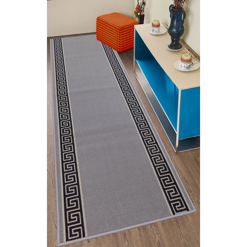 Tapis gris antidérapant sur mesure à profil bas, Tapis de couloir 2 pi 2 po x 13 pi