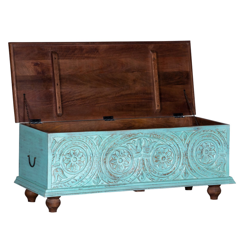 Santillo Solid Wood Blanket Chest, Distressed Green