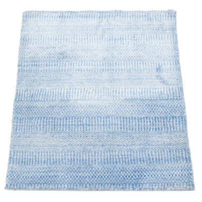 Pearl Blue Rug 2'0" x 3'0"