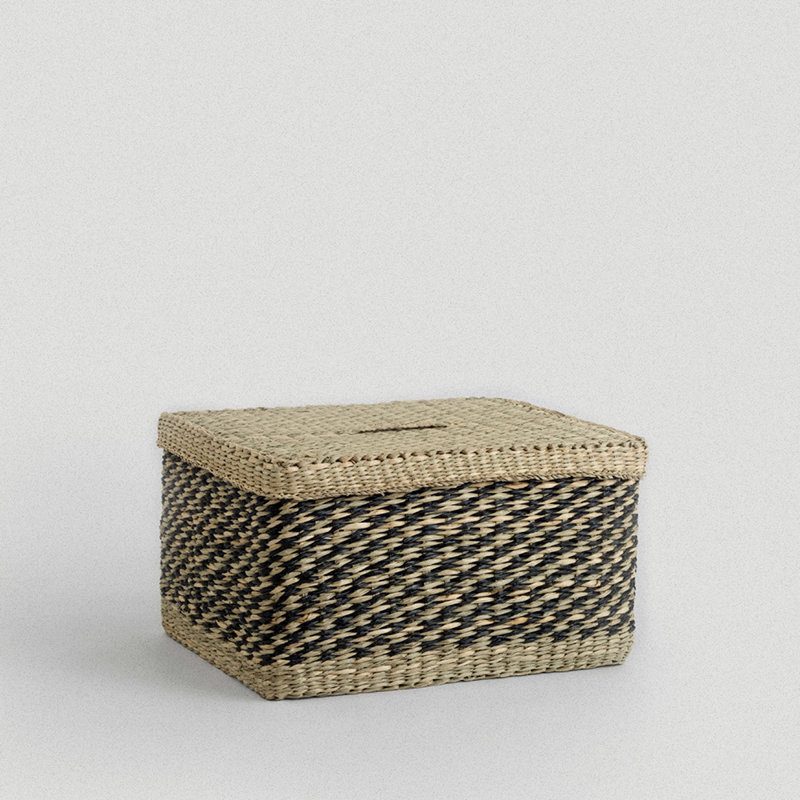 Kona Seagrass Basket with Lid - Medium, 28 pt
