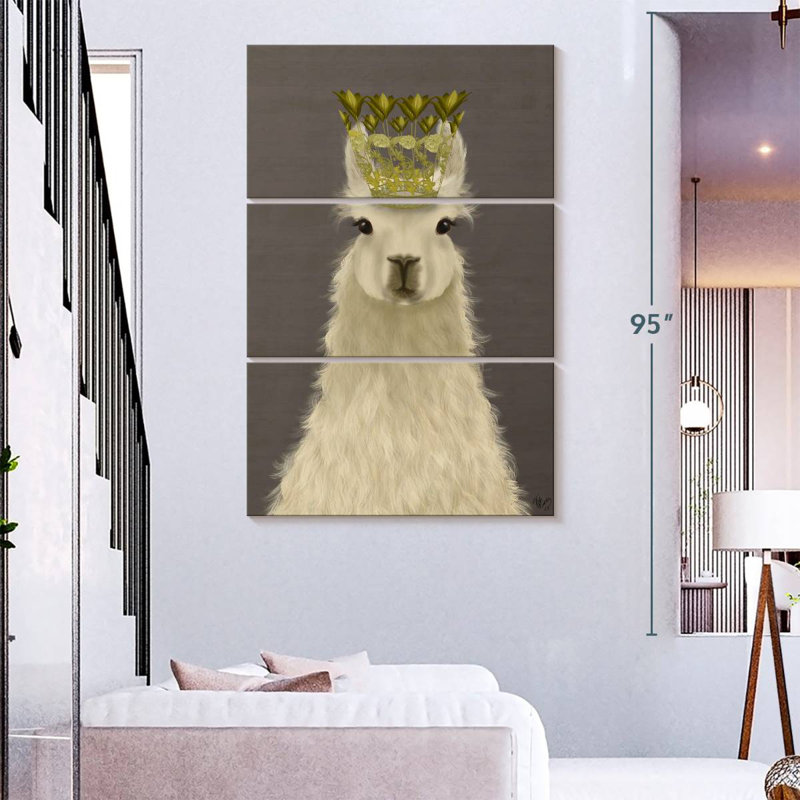 Brampt Llama Queen, 74" H x 48" W