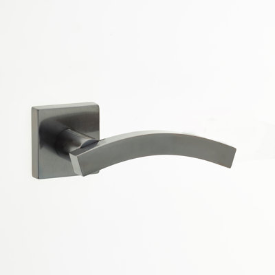 Kubus Curve Door Handle