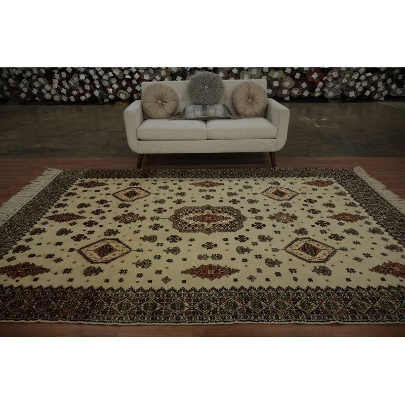 Tapis traditionnel marocain 7 x 10 avec motif floral orné