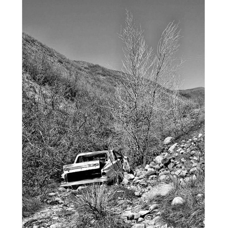 Adhésif décoratif vieille voiture Batie, H 24 po x l 19 po