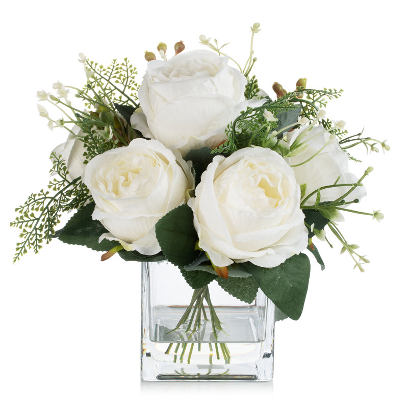Arrangement de pivoines dans un vase, Crème
