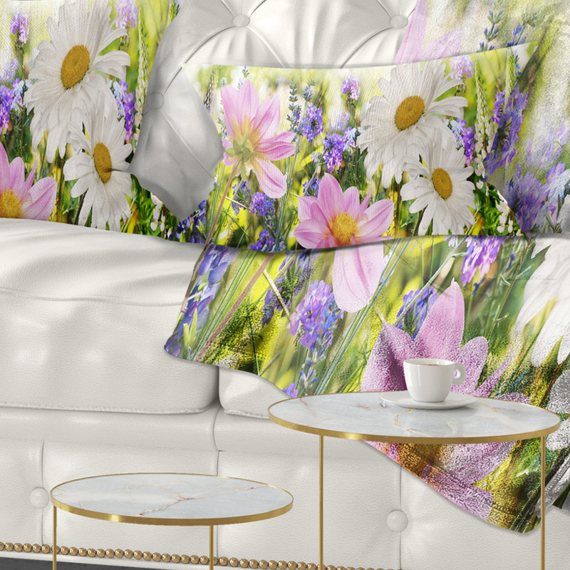 Coussin Wild Flowers Field at Sunset - Floral Printed