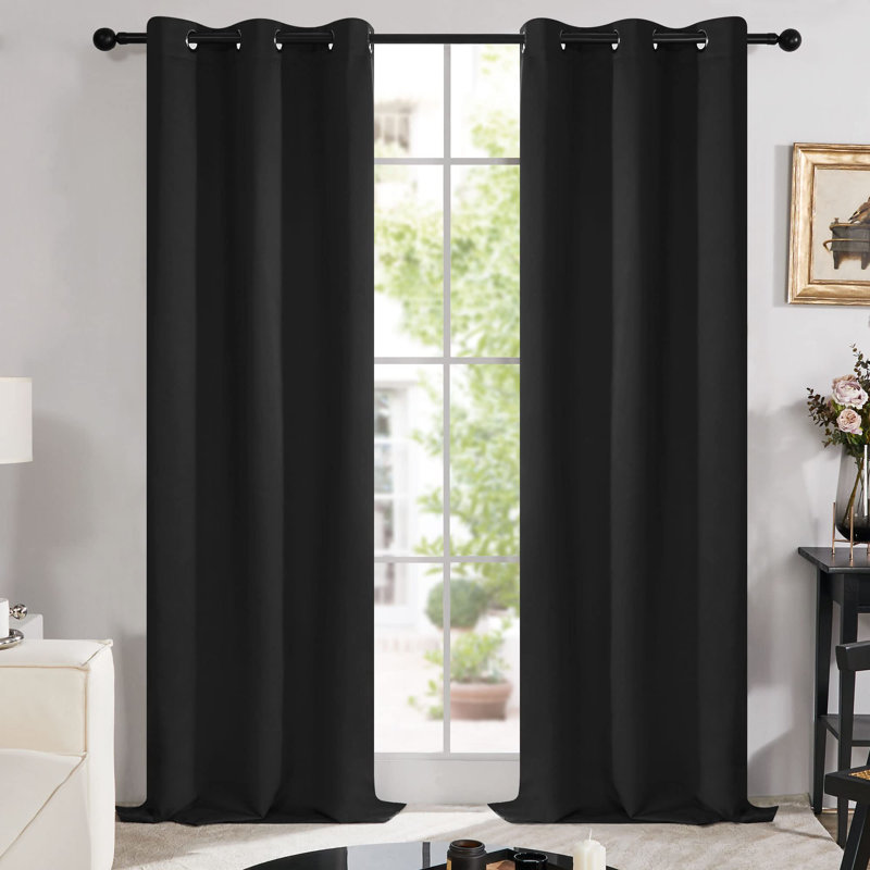 Panneau de rideau 100% occultant avec œillets (ensemble de 4), Noir, noir, noir, noir, L 42 po x L 84 po