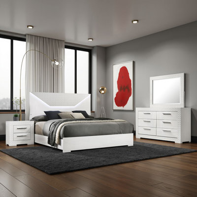 Ivon 4 Piece Bedroom Set