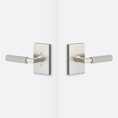 Levanto Passage Rosette, Straight Knurled Grip