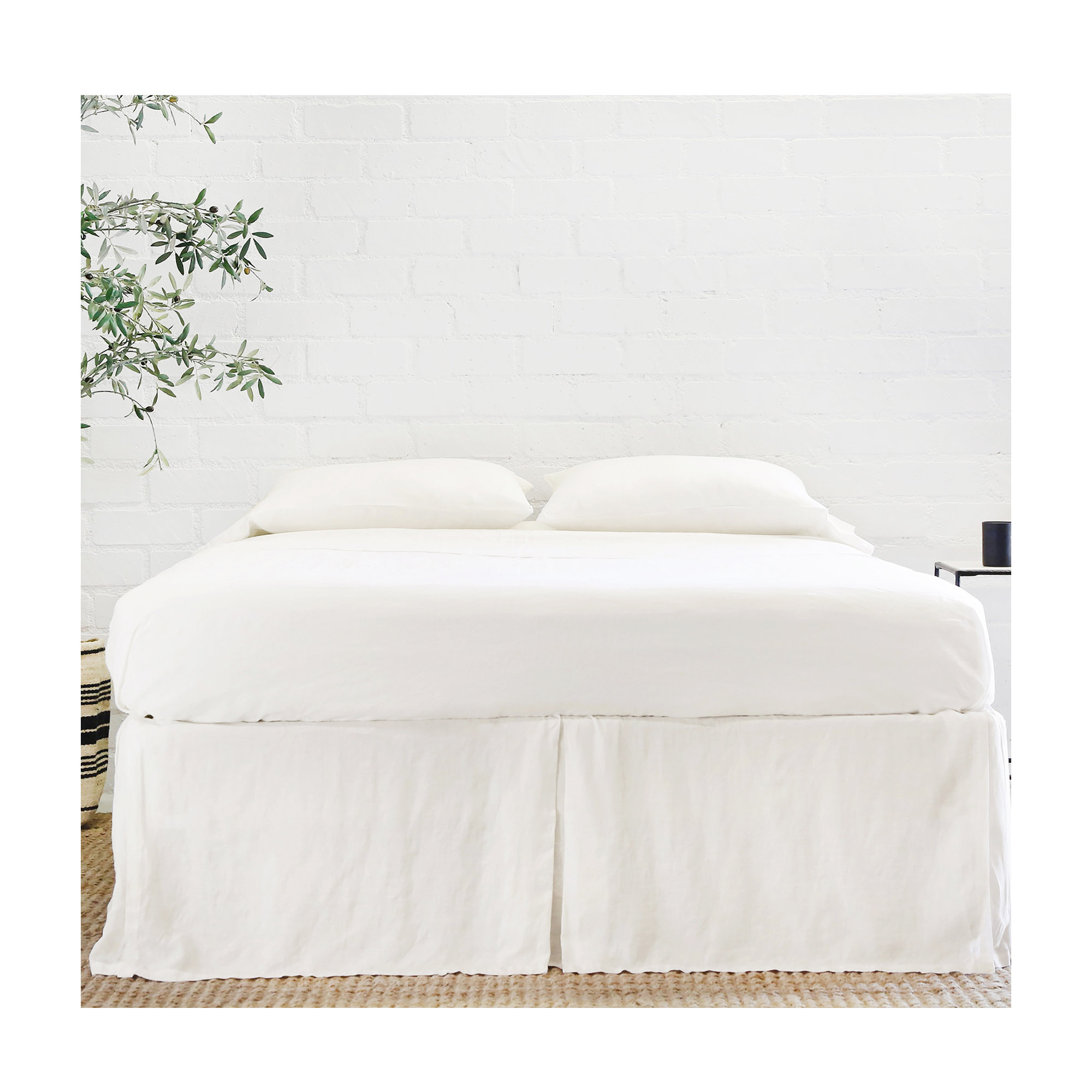 Linen Pleated Bed Skirt, Cream, California King