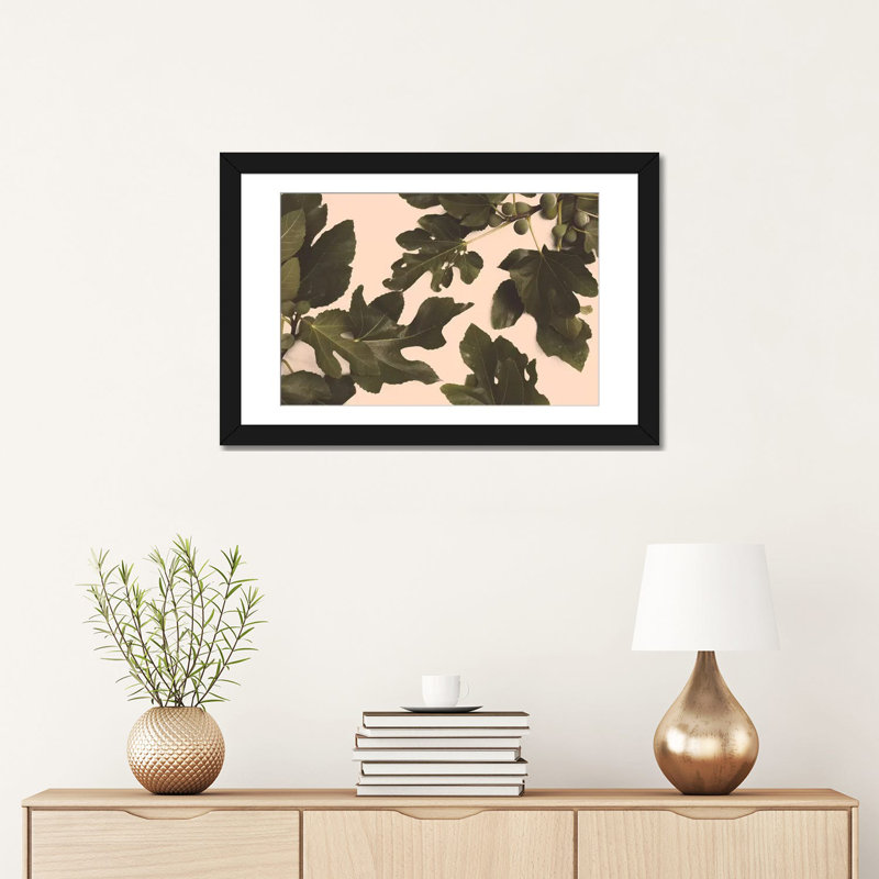 «Fig Tree» par Florent Bodart, impression sur toile tendue, Papier d'art encadré noir, Blanc, H 16 po x l 24 po x P 1 po