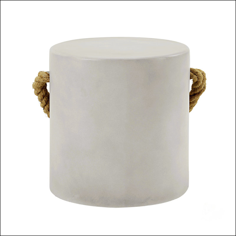 Table d'appoint en fibre de béton naturel gris