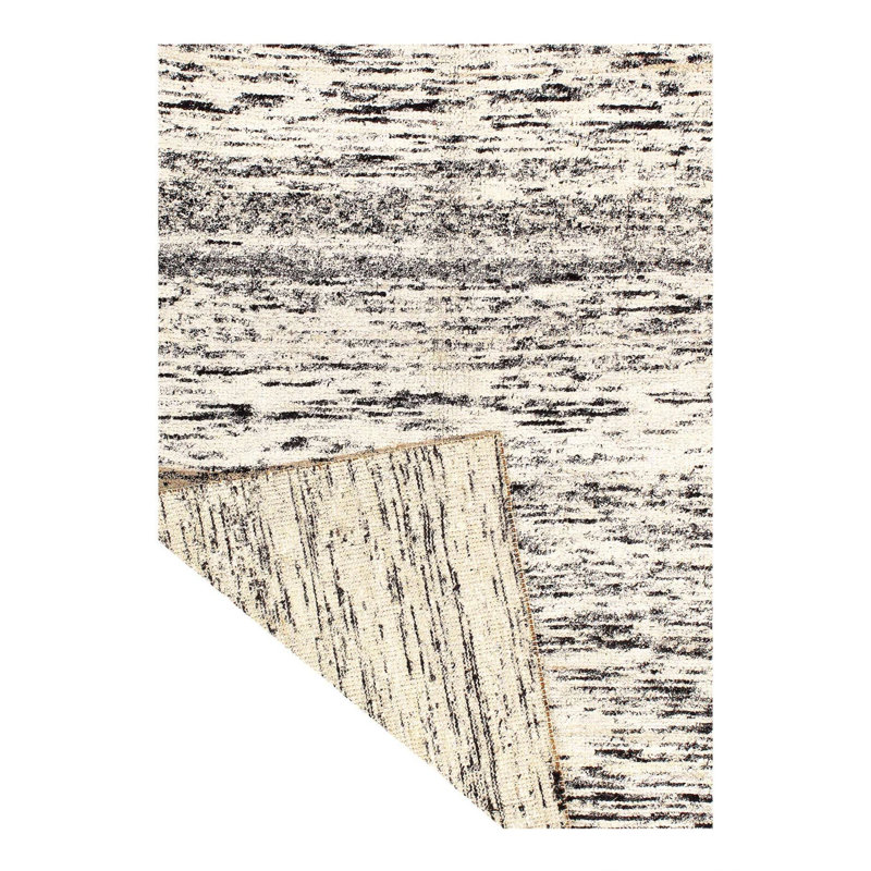 Jerz Area Rug in Silver
